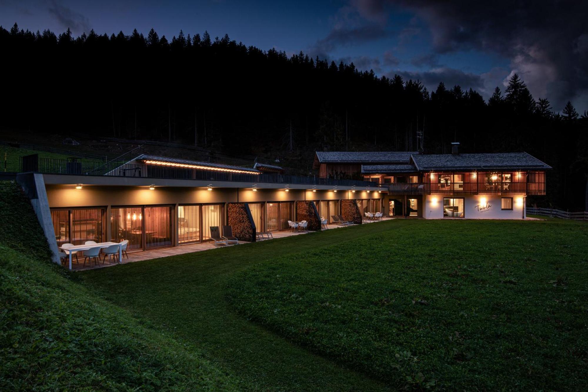 Tubla - Hof Maistatt Dobbiaco Exterior foto